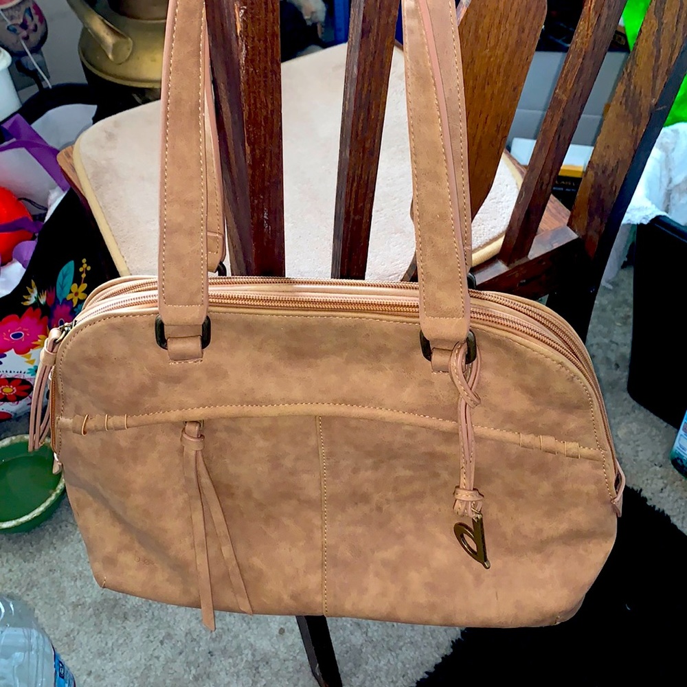 B.O C purse